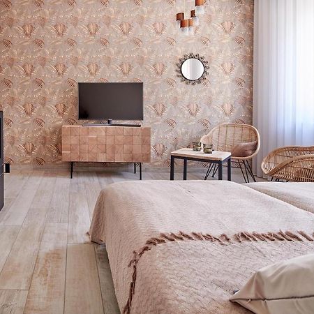 Hotel Bei Meyers Schlafen & Feiern à Bohlen  Extérieur photo